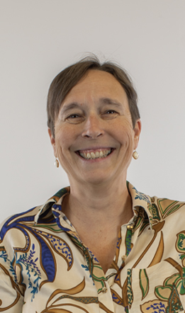 Béatrice, responsable pole Administration des Ventes